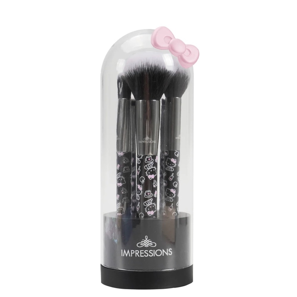 Hello Kitty Impressions Makeup Brushes